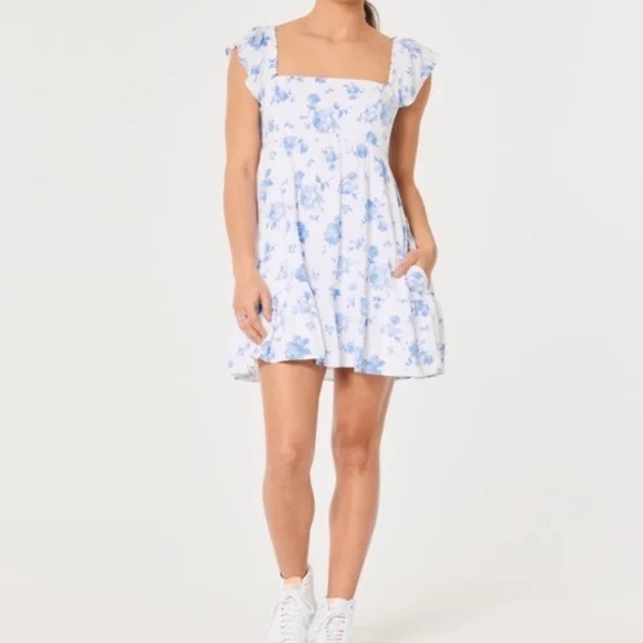 Hollister Tie-Back Flutter Sleeve Mini Dress - Blue White Floral Size S - Picture 1 of 5